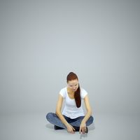 Casual Attire Woman Image 2